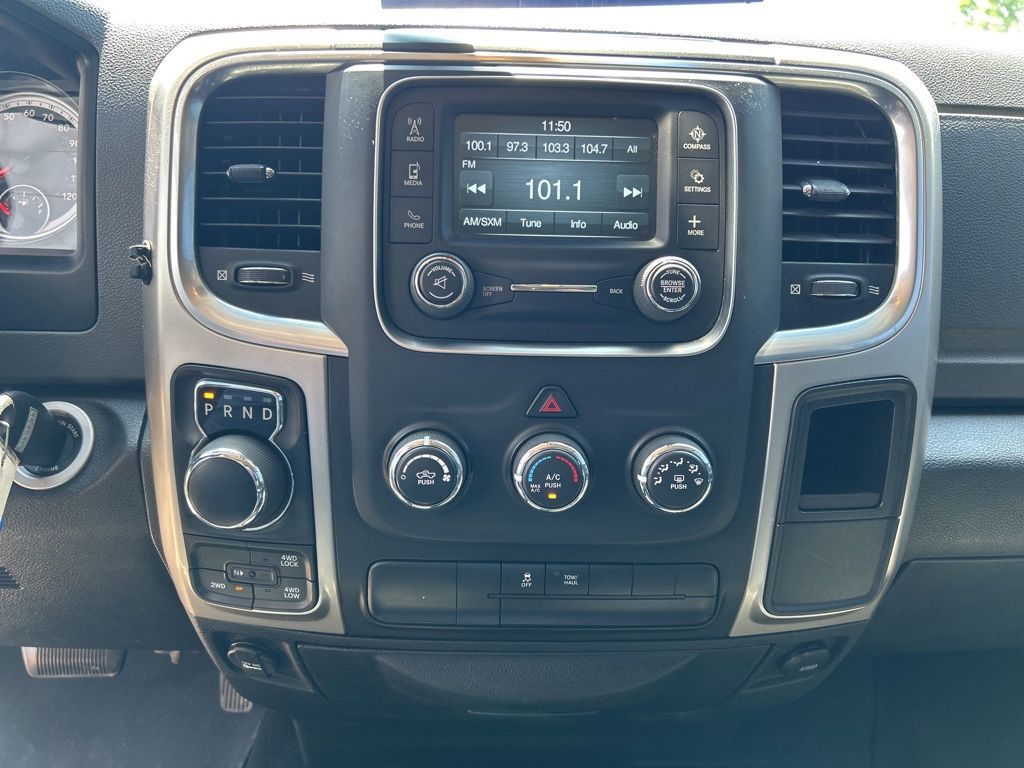 2019 Ram 1500 Classic SLT