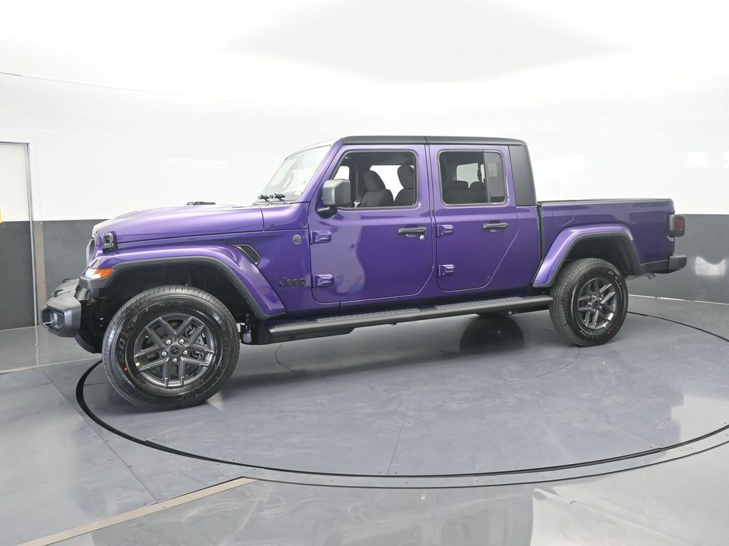 New 2026 Reign Jeep Sport S image 2