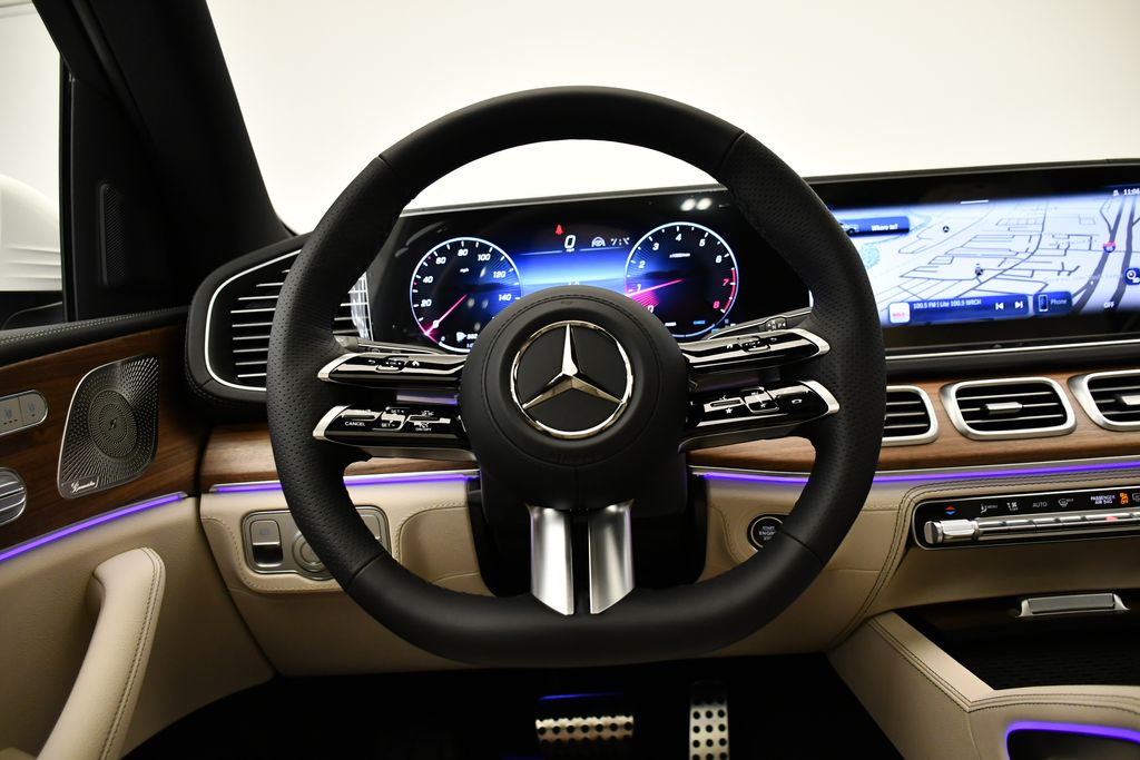 Thumbnail: 2026 Mercedes-Benz GLS - 22