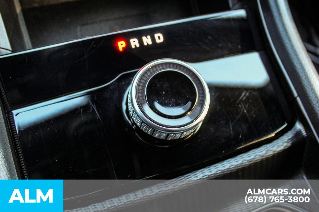 Used 2025 Silver Jeep Altitude image 38