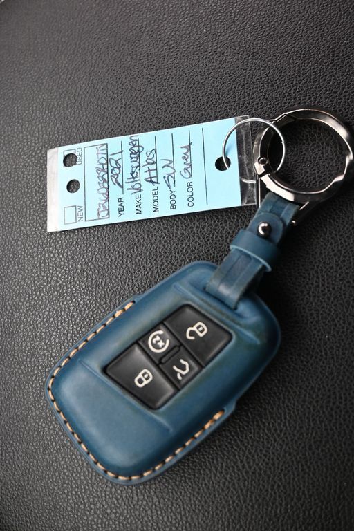 Used 2021 Gray Volkswagen 3.6L V6 SE w/Technology image 28