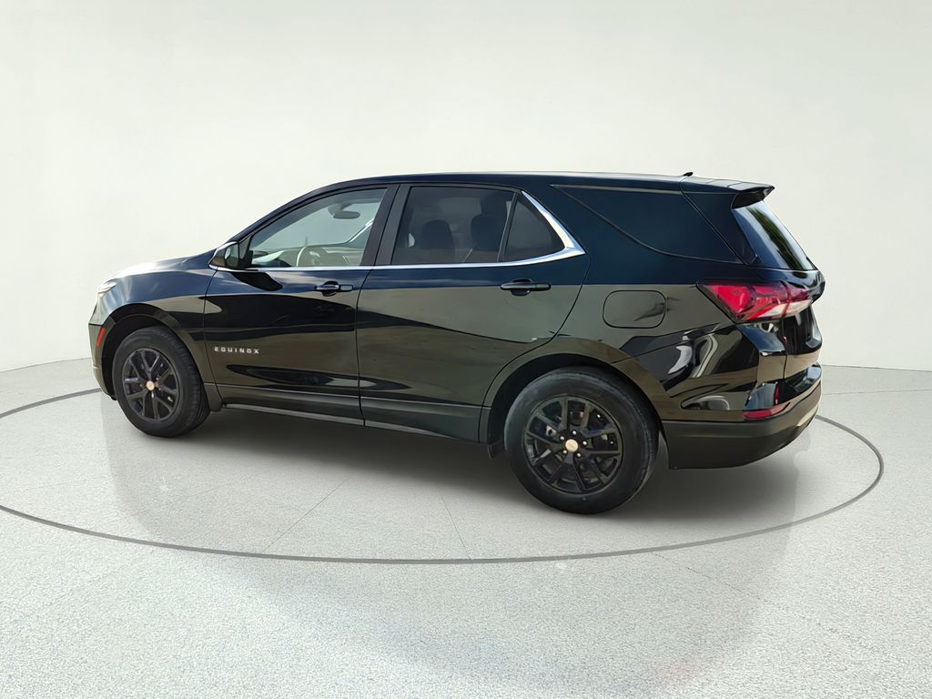 2023 Chevrolet Equinox LT - 3