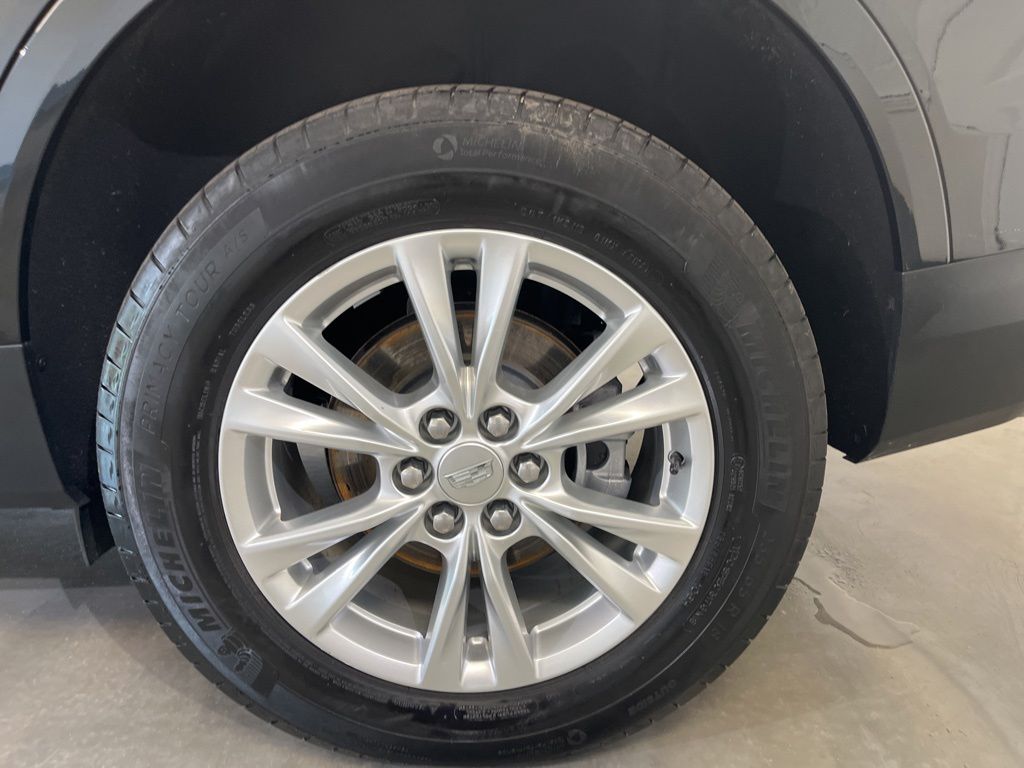 used 2023 Cadillac XT5 car, priced at $30,500