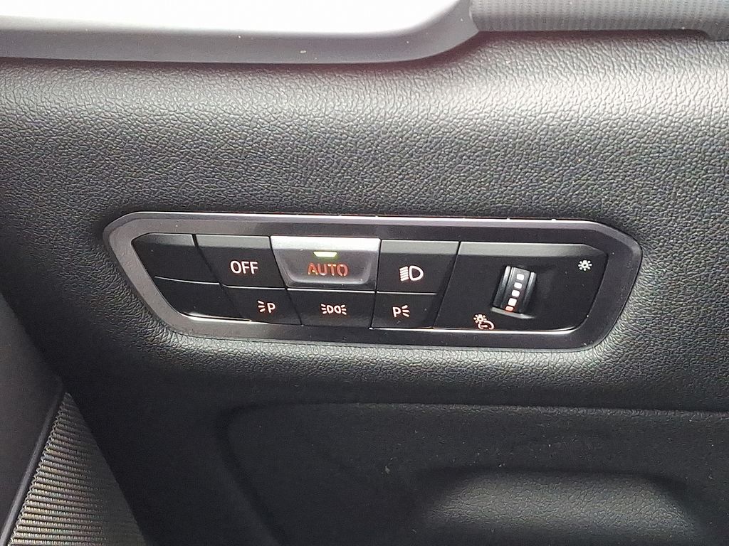 Thumbnail: 2022 BMW X5 - 25