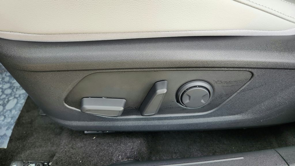 2026 Hyundai Elantra Hybrid