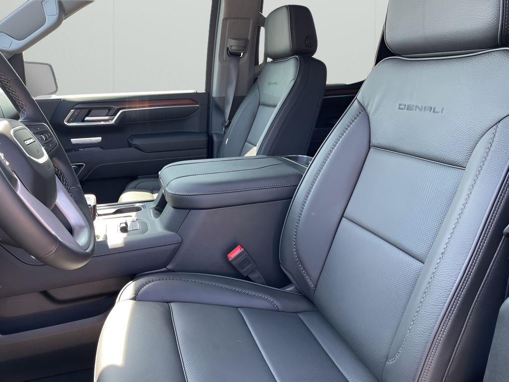2025 Gmc Sierra 1500  Denali In Austin, Texas