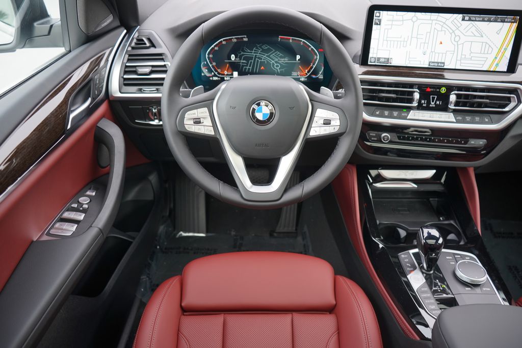 2025 BMW X4 xDrive30i 14