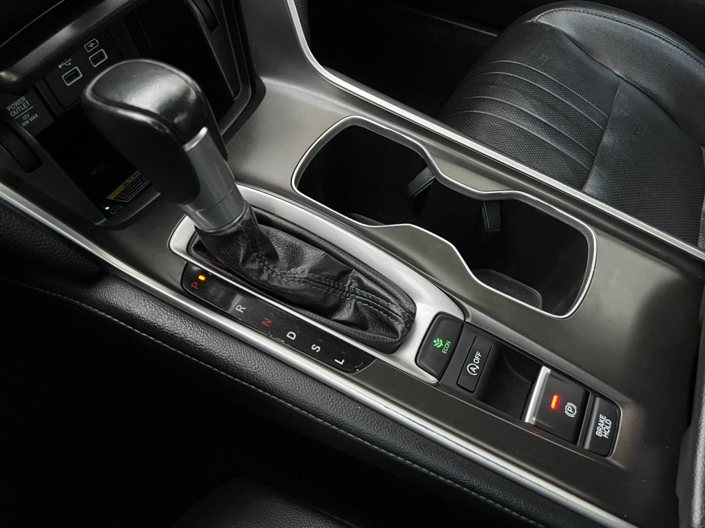 Thumbnail: 2021 Honda Accord - 20