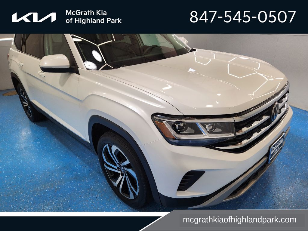 Pure White 2023 Volkswagen Atlas SUV / Crossover All-Wheel Drive 8-Speed Automatic
