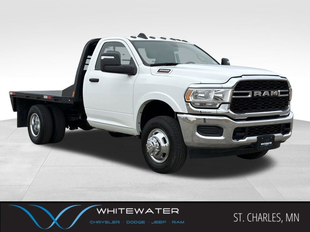 Bright White Clearcoat 2024 RAM 3500 Chassis Tradesman Regular Cab DRW 4WD Pickup Truck Four-Wheel Drive 8-Speed Automatic