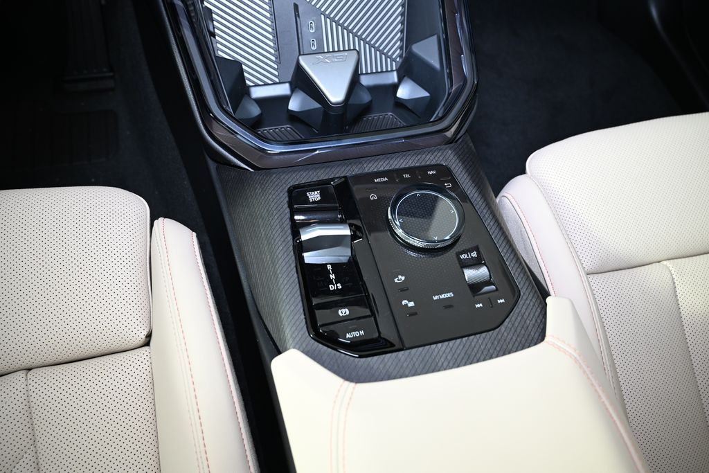 Thumbnail: 2026 BMW X3 - 19