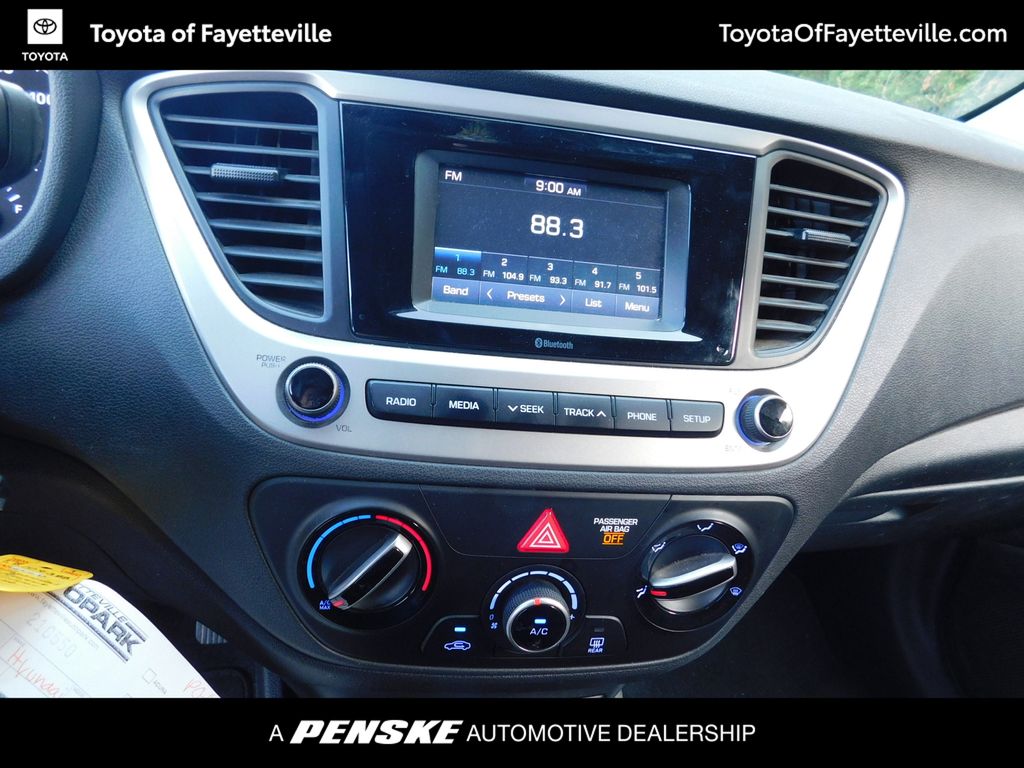 Thumbnail: 2020 Hyundai Accent - 9