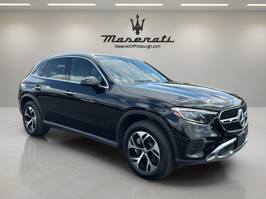 2025 Mercedes-Benz GLC
