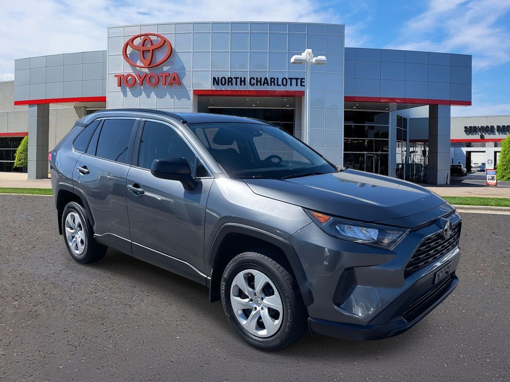 2021 Toyota RAV4 LE FWD