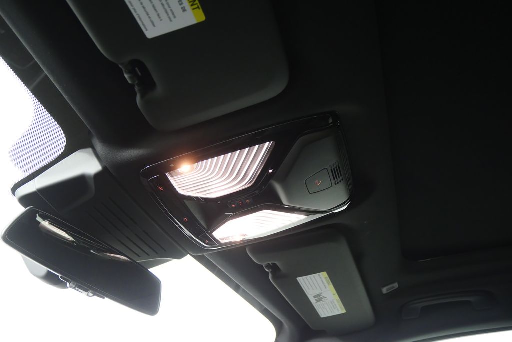 Thumbnail: 2026 BMW X5 - 22