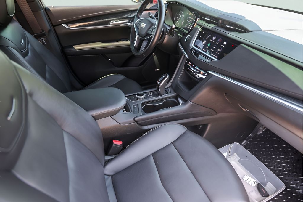 Used Car 2021 Cadillac Xt5  Premium Luxury For Sale Under $30,000 In Austin, Texas