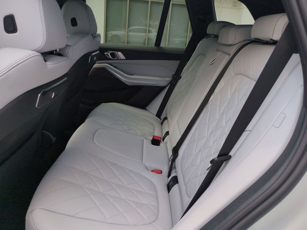 New 2026 White BMW sDrive40i image 14