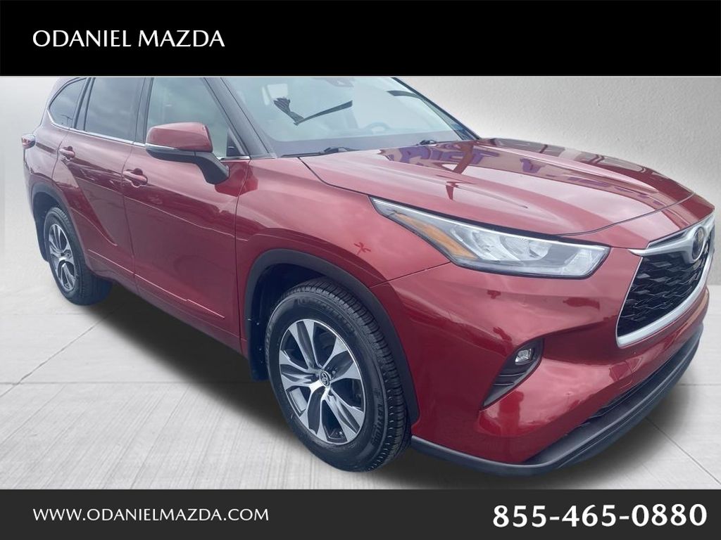 Red (Ruby Flare Pearl) 2020 Toyota Highlander SUV / Crossover All-Wheel Drive 8-Speed Automatic
