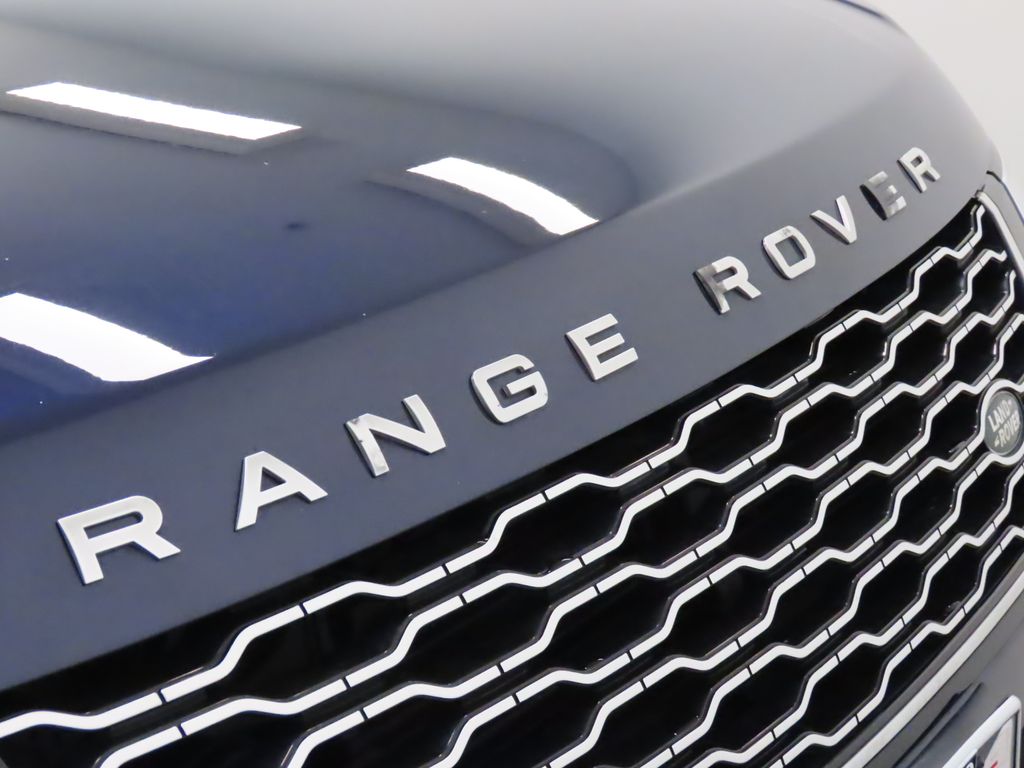 Thumbnail: 2019 Land Rover Range Rover - 13