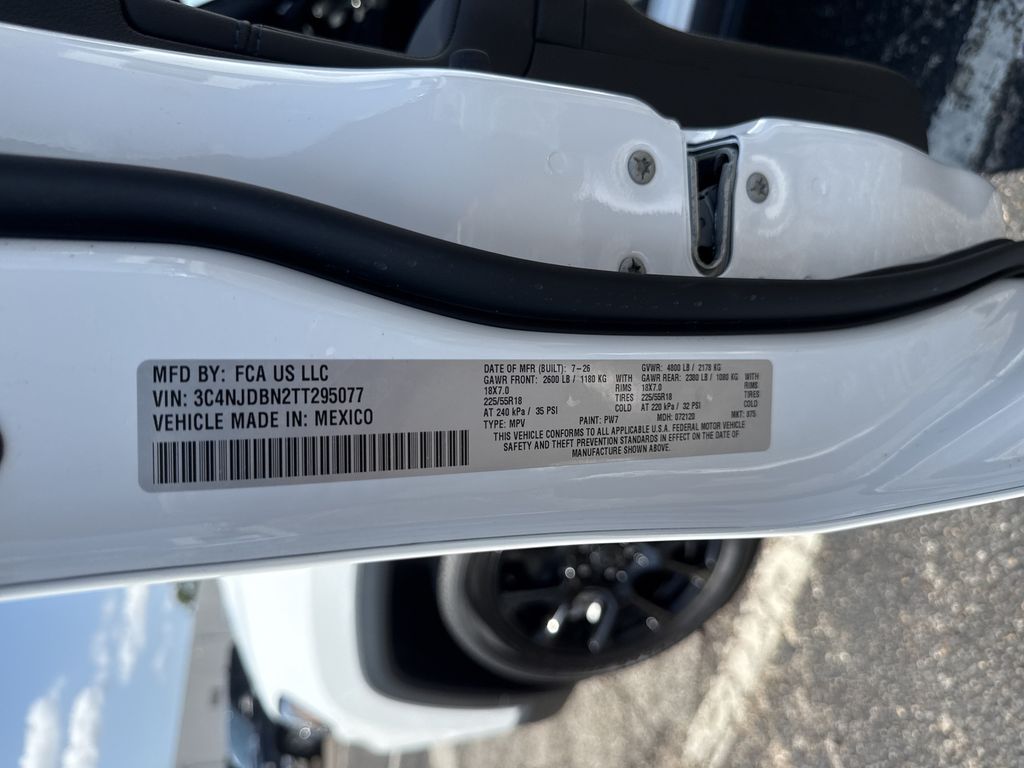 2026 Jeep Compass Latitude White at Victoria Chrysler Dodge Jeep Ram