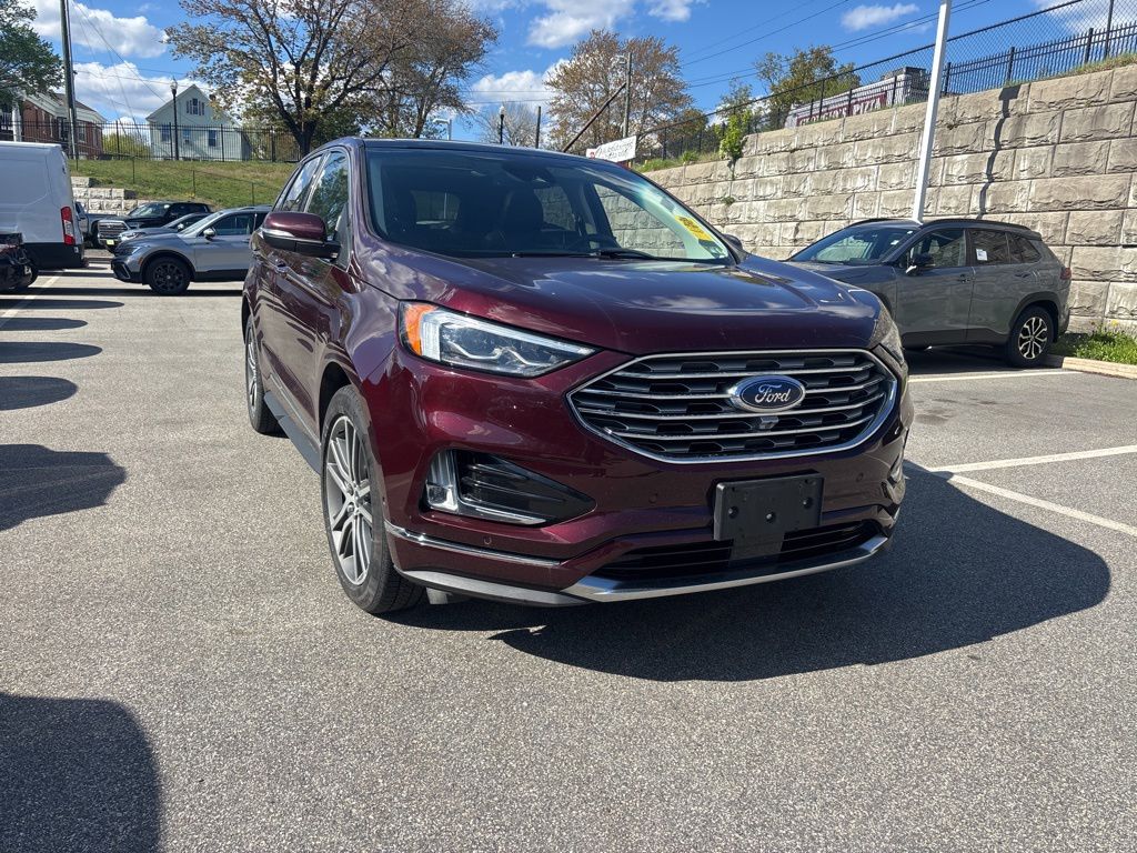 2019 Ford Edge Titanium
