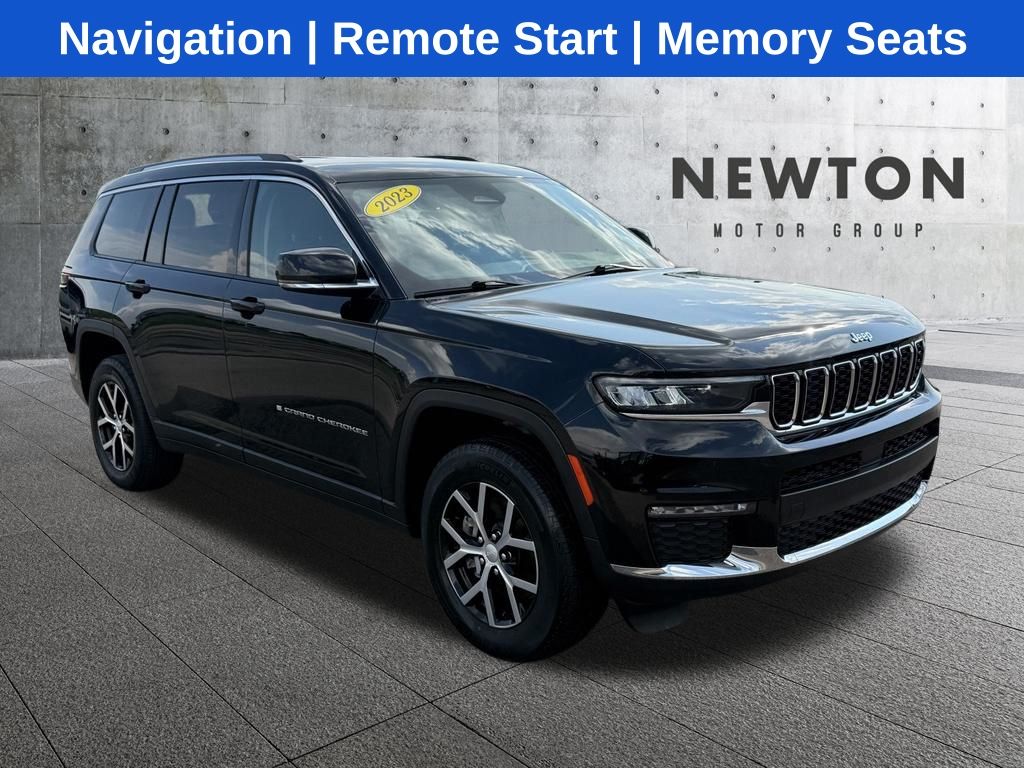 Diamond Black Crystal Pearlcoat 2023 Jeep Grand Cherokee L SUV / Crossover Four-Wheel Drive 8-Speed Automatic