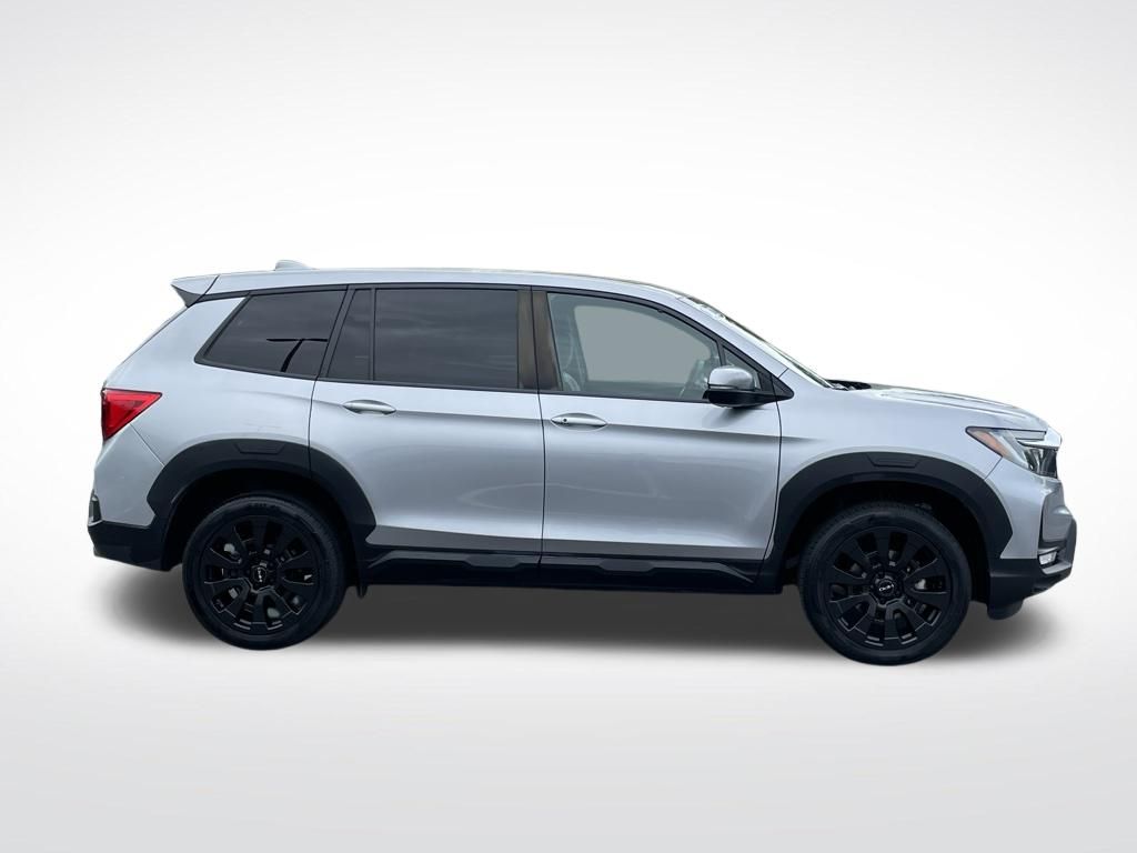 Thumbnail: 2023 Honda Passport - 7