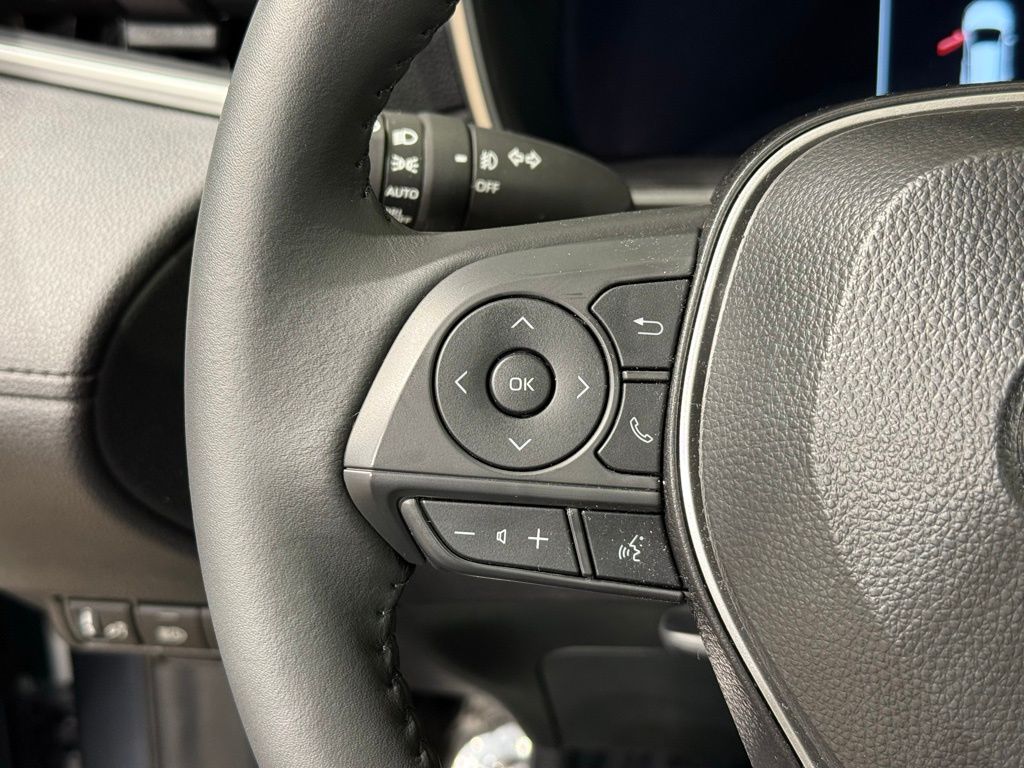 Thumbnail: 2026 Toyota Corolla Cross - 25