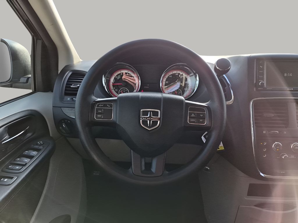 Used Car 2018 Dodge Grand Caravan  Se For Sale Under $12,000 In Austin, Texas