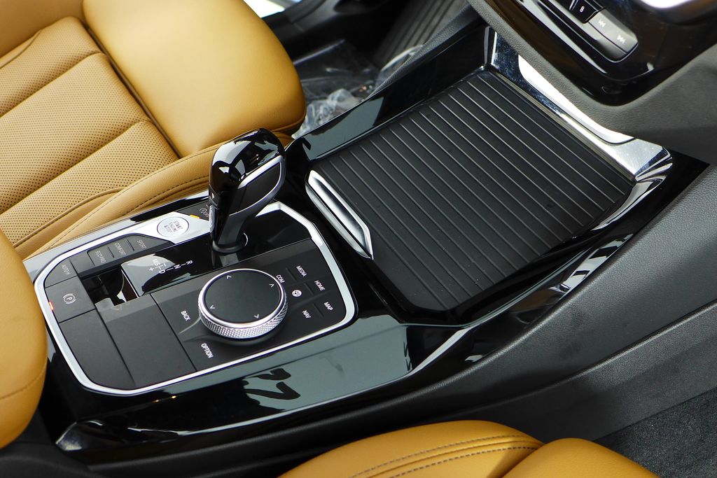 Thumbnail: 2022 BMW X3 - 15