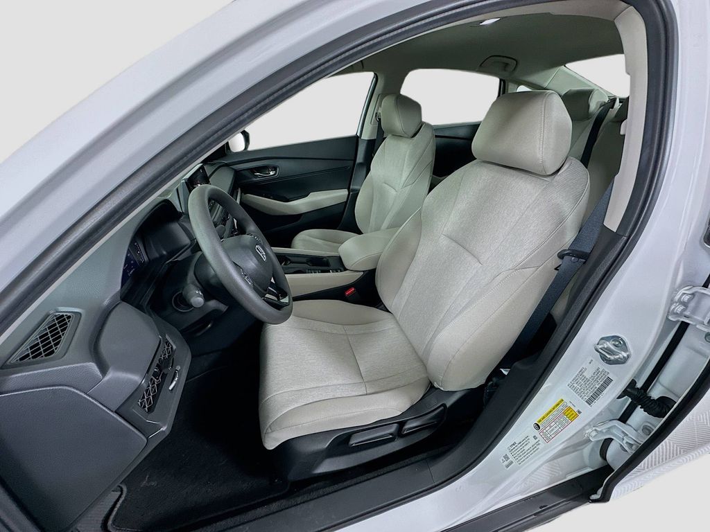 Thumbnail: 2025 Honda Accord - 15