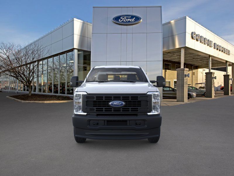 New 2026 Oxford White Ford XL image 6