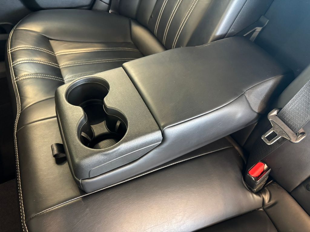 2023 Chrysler 300 S