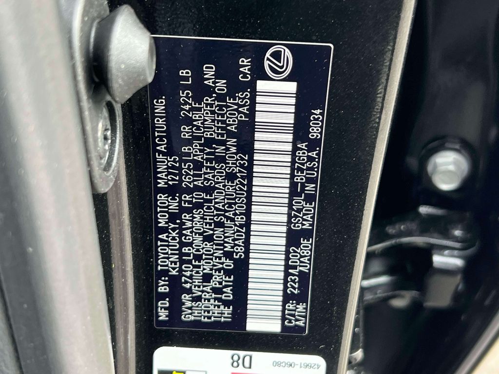 new 2025 Lexus ES car, priced at $47,844