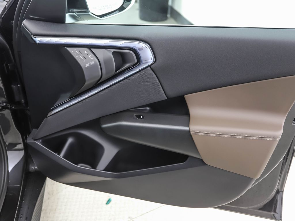 Thumbnail: 2025 BMW X3 - 28