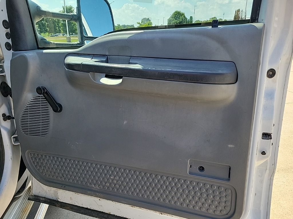 Used 2003 Ford F-450SD Truck