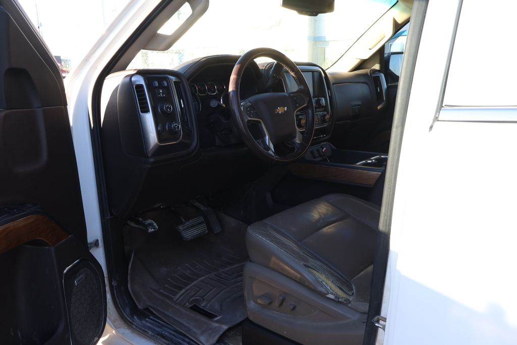 Thumbnail: 2015 Chevrolet Silverado 2500 - 12