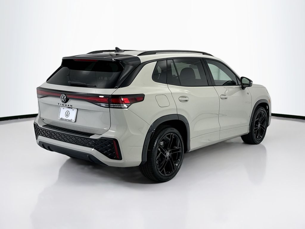 Thumbnail: 2026 Volkswagen Tiguan - 5