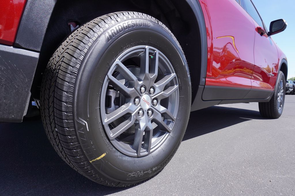 View vehicle photo 6