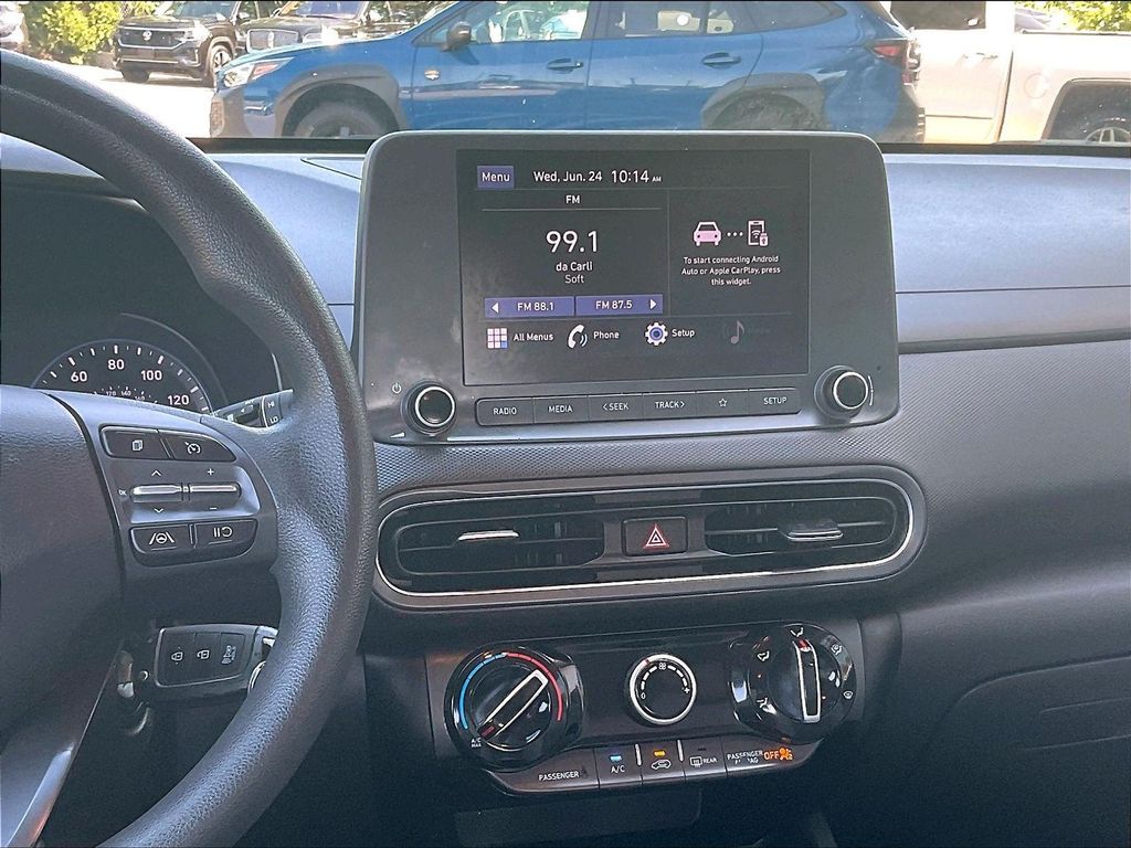 2022 Hyundai Kona — photo 18