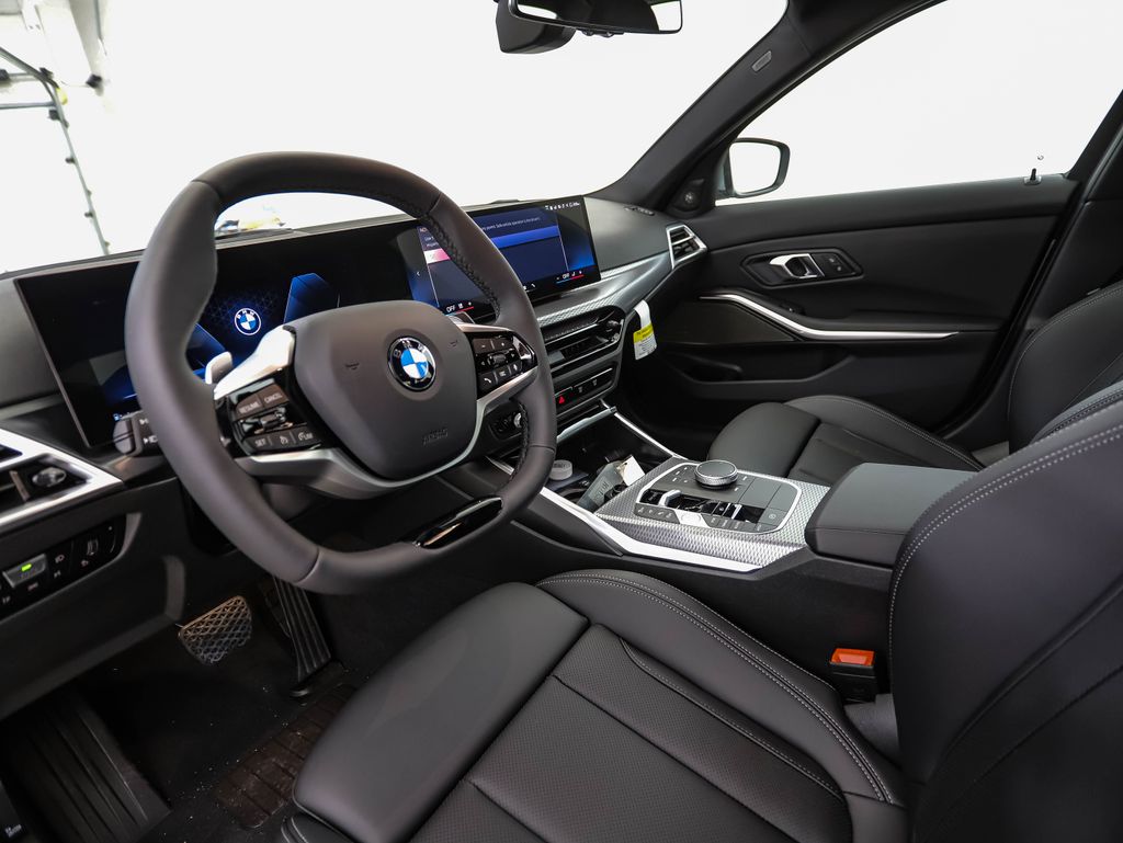Thumbnail: 2026 BMW 3 Series - 10
