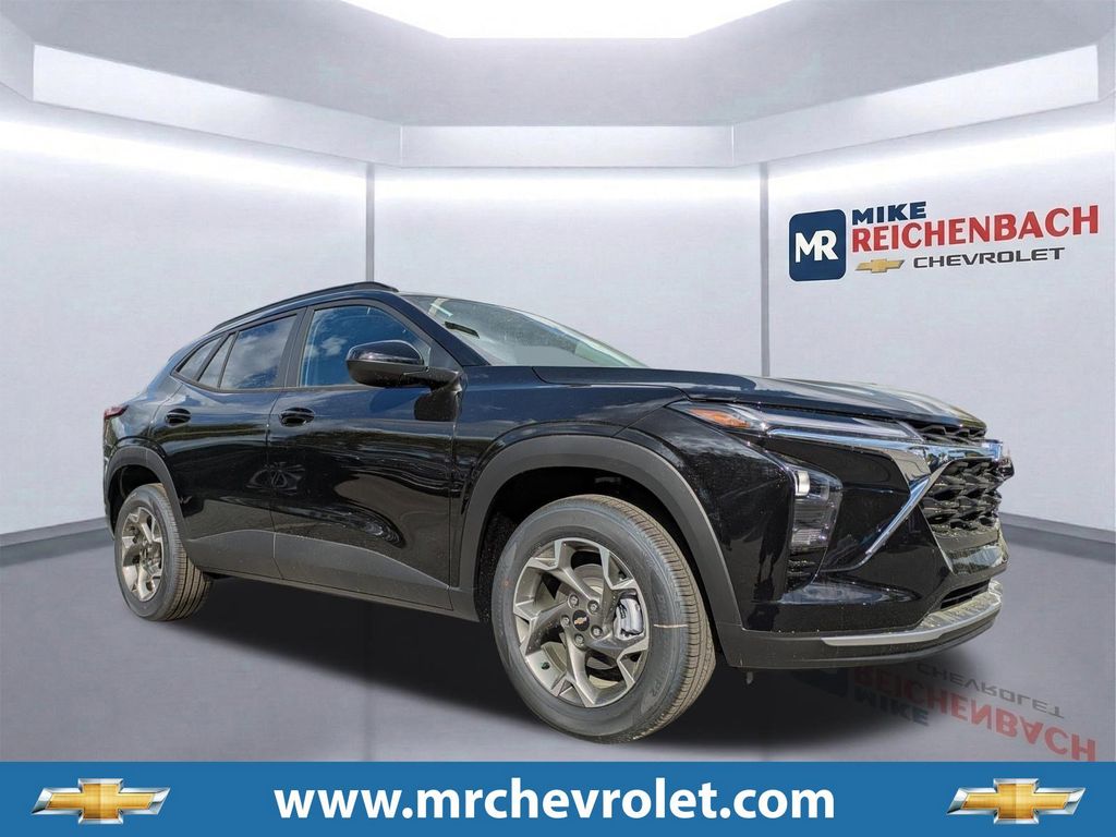 2026 Chevrolet Trax LT FWD