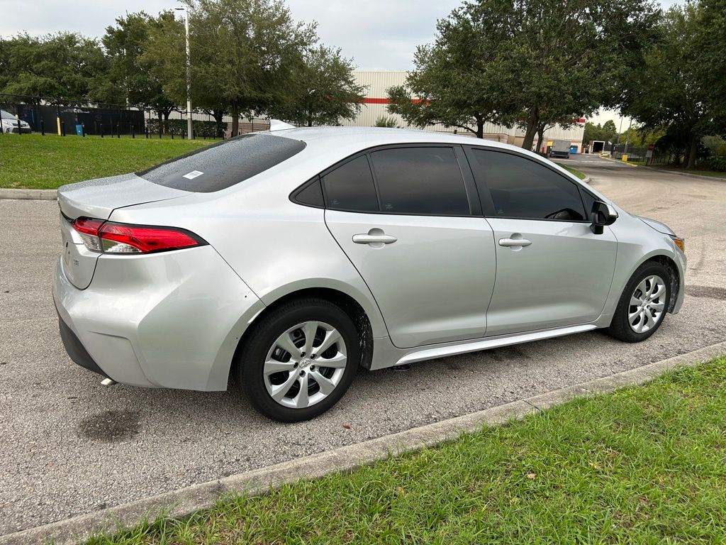 2023 Toyota Corolla LE 5