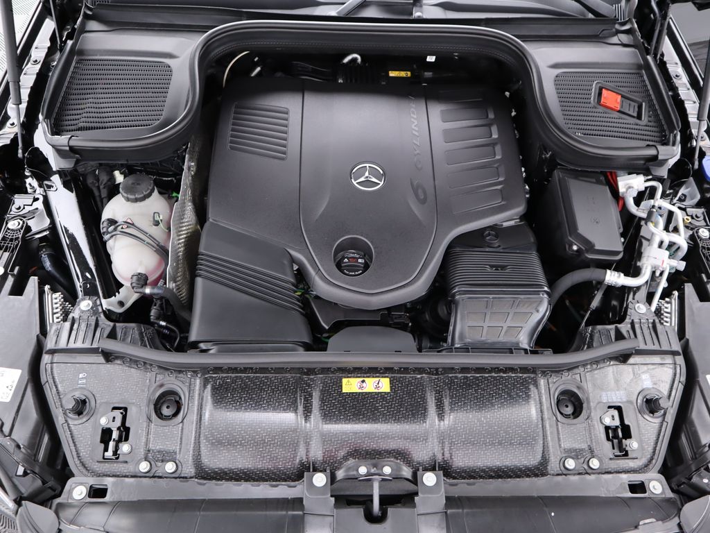 2024 Mercedes-Benz GLS 450 4MATIC 30