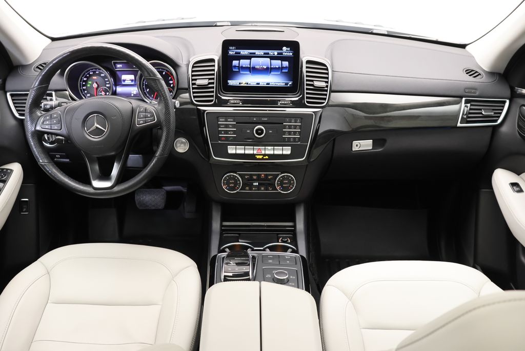 Thumbnail: 2019 Mercedes-Benz GLS - 18