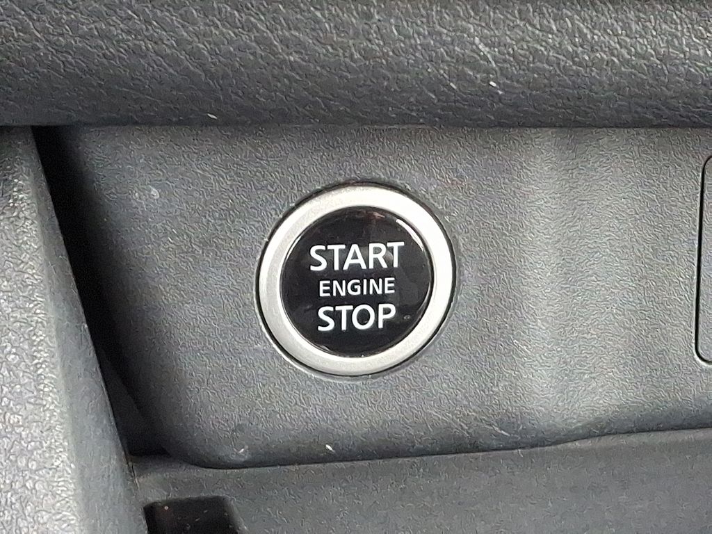 Thumbnail: 2023 Nissan Rogue - 24