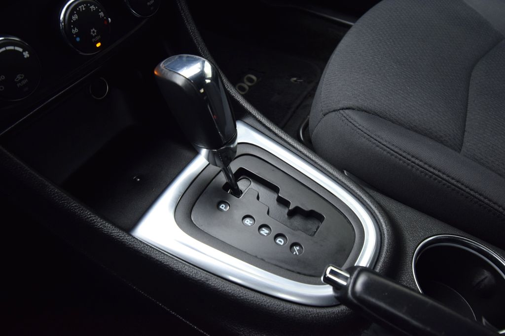 used 2014 Chrysler 200 car, priced at $7,000