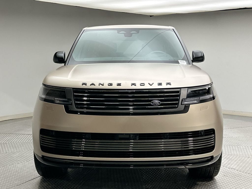Thumbnail: 2026 Land Rover Range Rover - 16