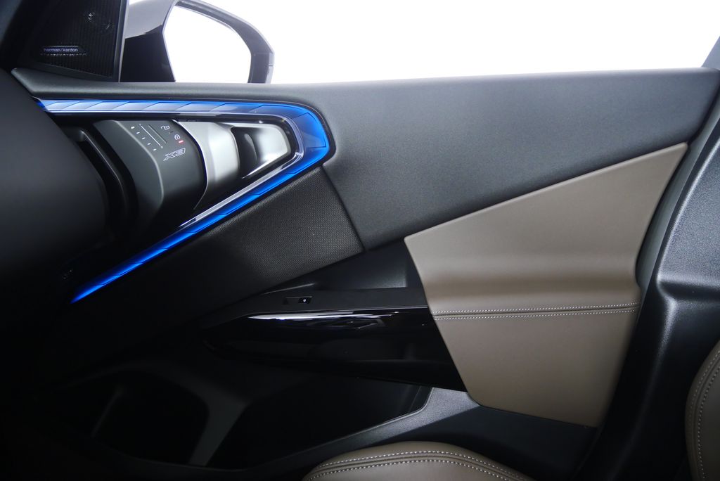 Thumbnail: 2026 BMW X3 - 19