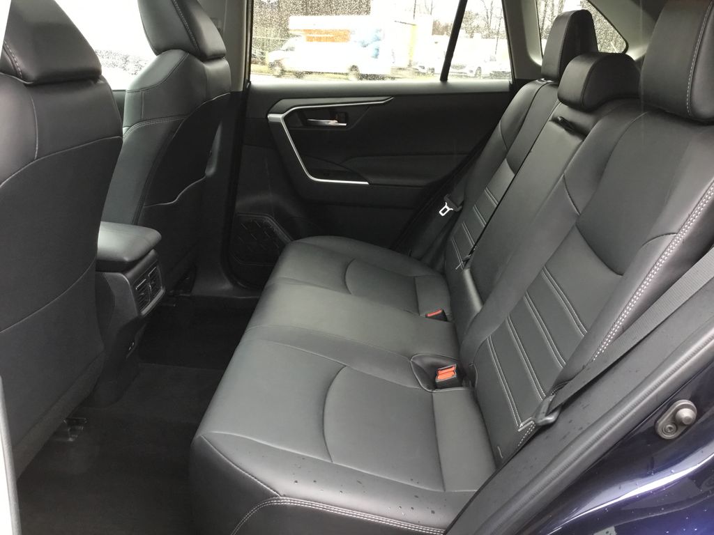 Thumbnail: 2024 Toyota RAV4 - 16